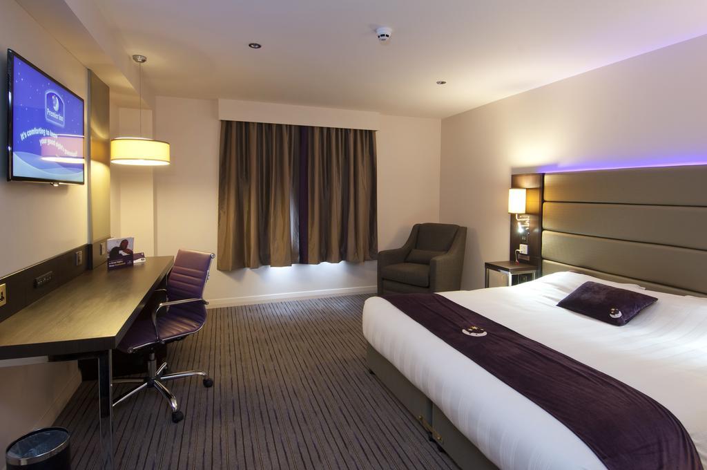 Hotel Premier River Lights